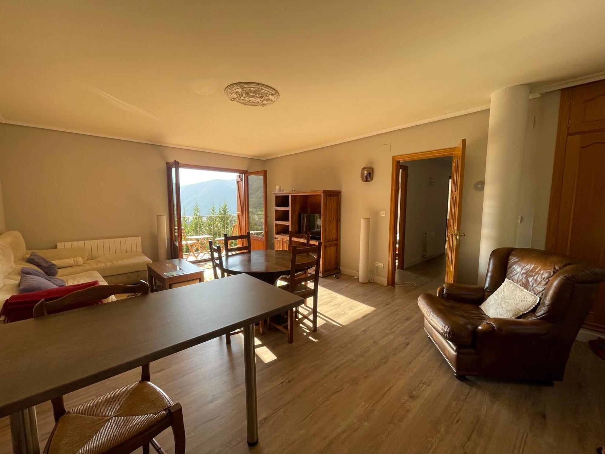 Apartment Uria - Ubicacion Perfecta, Rodeado De Naturaleza, Vistas Espectaculares