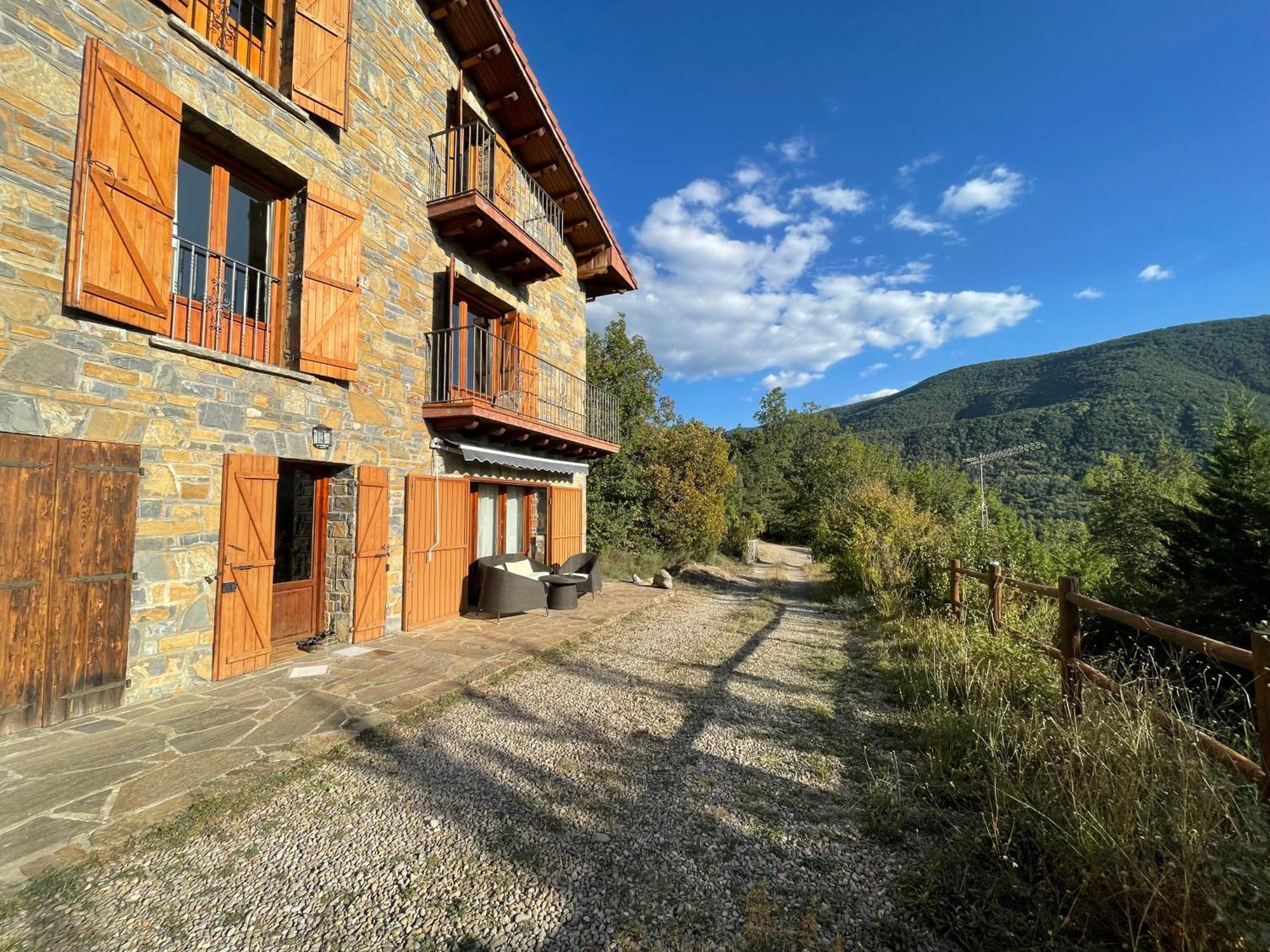 Apartment Uria - Ubicacion Perfecta, Rodeado De Naturaleza, Vistas Espectaculares Gavín
