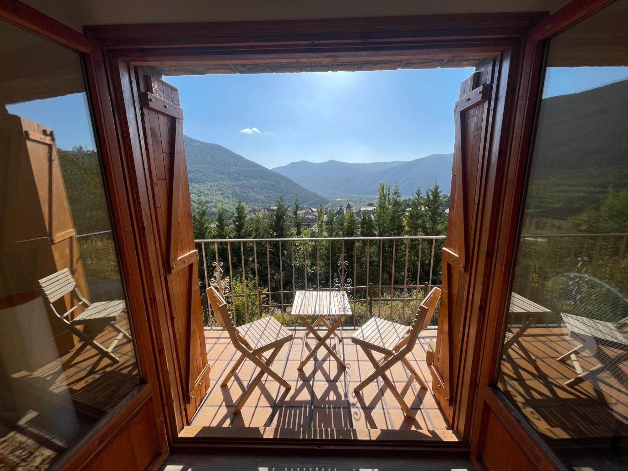 Apartment Uria - Ubicacion Perfecta, Rodeado De Naturaleza, Vistas Espectaculares